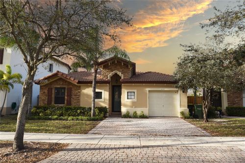 3771 Se 5th Ct, Homestead, FL, 33033-6237 | Card Image