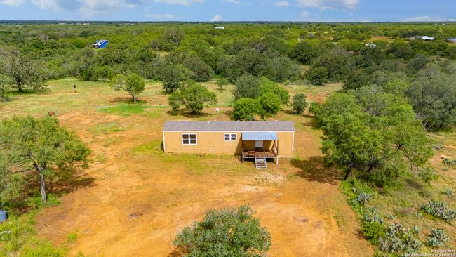 6 River Bluff Dr, House other with 4 bedrooms, 3 bathrooms and null parking in Lytle TX | Image 35