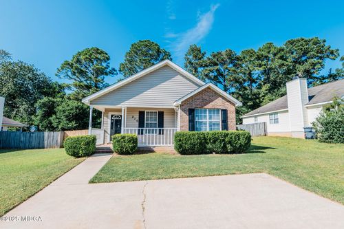 210 Chadwyck Cir, Bonaire, GA, 31005-3156 | Card Image