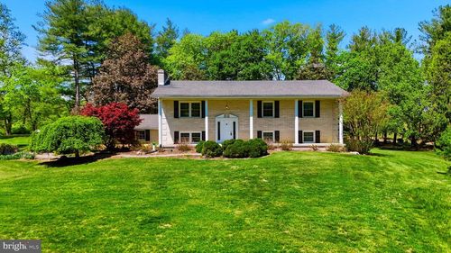 1539 Harold Dr, INWOOD, WV, 25428-4914 | Card Image