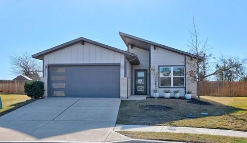 100 Deserti Rd, Leander, TX, 78641-2647 | Card Image