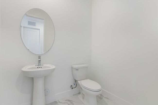 12240 Sw 44 Th Ct, House other with 5 bedrooms, 5 bathrooms and null parking in Davie FL | Image 6