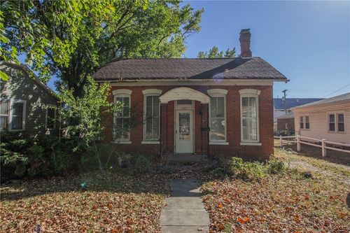 1613 Marshall Ave, Mattoon, IL, 61938-5251 | Card Image