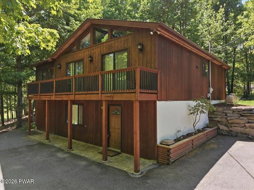 181 Eskra Rd, Lake Ariel, PA, 18436-8625 | Card Image