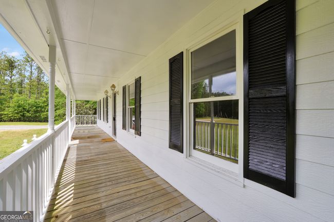 138 Sam Solomon Rd, House other with 3 bedrooms, 2 bathrooms and 2 parking in Locust Grove GA | Image 5
