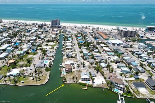 298 Ohio Ave, Fort Myers Beach, FL, 33931-2829 | Card Image
