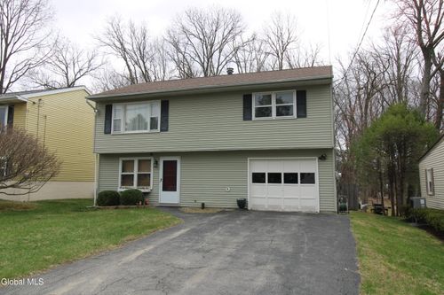 9 Hudson Ave, Colonie, NY, 12205-5206 | Card Image