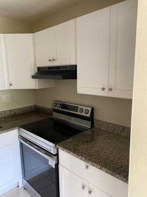 205-304 Nw 30th Court, Pompano Beach, FL, 33064 | Card Image