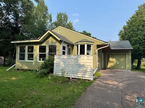 3722 E 4th St, Duluth, MN, 55804-1839 | Card Image