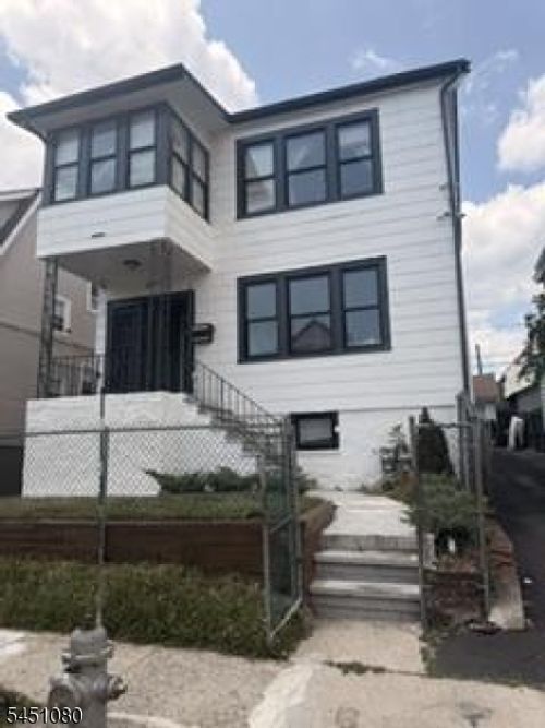 1-95 Crawford St, East Orange, NJ, 07018-1810 | Card Image