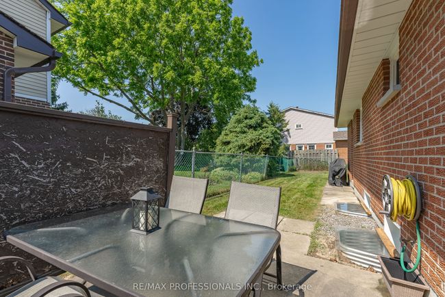 124 Panter Cres, House other with 3 bedrooms, 1 bathrooms and 1 parking in Ajax ON | Image 26