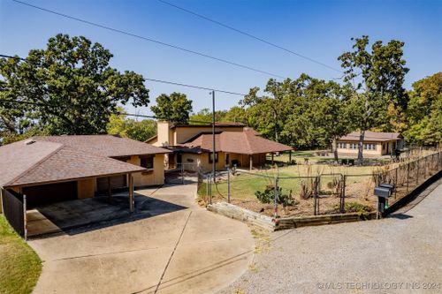 20056 S Pistol Point Road, Hulbert, OK, 74441 | Card Image