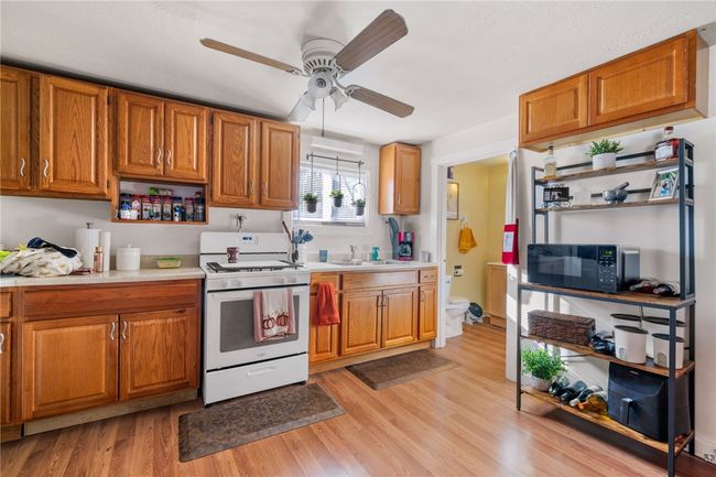 House #3 | Image 31