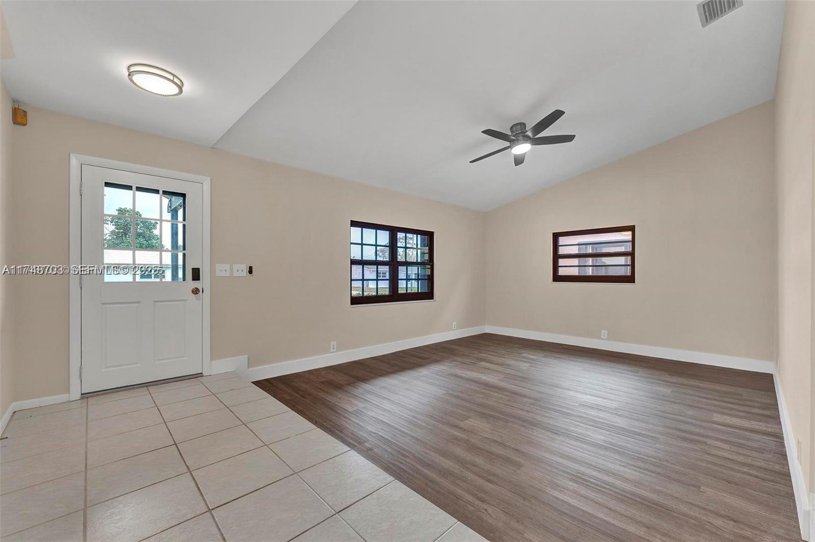 Residential Lease in Dania Beach 3