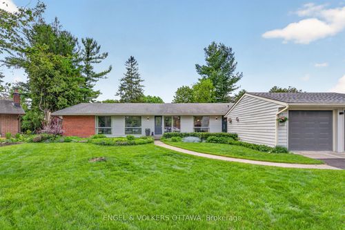 35 Riopelle Court, Kanata, ON, K2K1J2 | Card Image