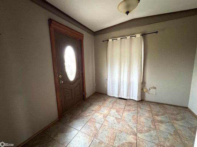 905 Highway 69 N, Home with 3 bedrooms, 2 bathrooms and 2 parking in Forest City IA | Image 4