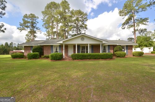 122 Delacy St, Eastman, GA, 31023-5942 | Card Image