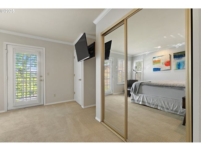 Bedroom, Primary | Image 25