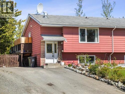 63 Green Cres, Whitehorse, YT, Y1A4R8 | Card Image