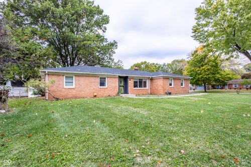 636 Chapel Hill Rd, Indianapolis, IN, 46214-3737 | Card Image