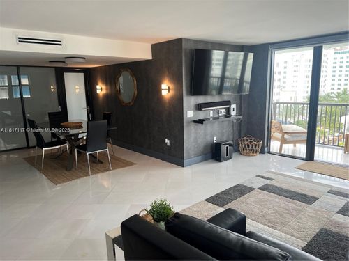 apt-9d-1800 Collins Ave, Miami Beach, FL, 33139-7455 | Card Image