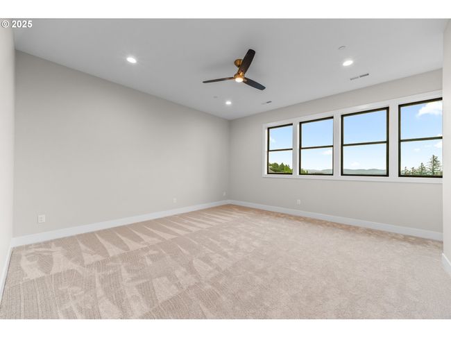 Bonus Room | Image 30
