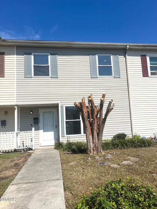 8206 Merriweather Cir, Raleigh, NC, 27616-5699 | Card Image