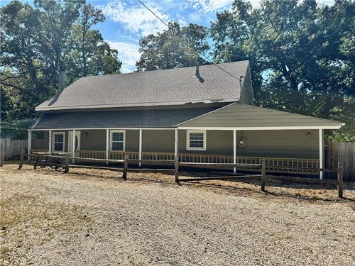8409 Curly Ln, Freeman, MO, 64746-4118 | Card Image