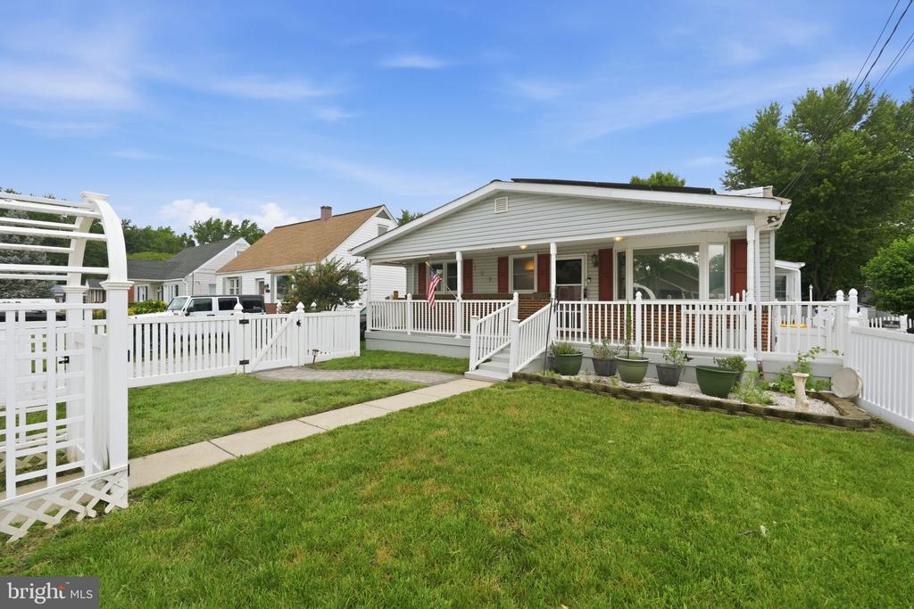 Residential in GLEN BURNIE 2