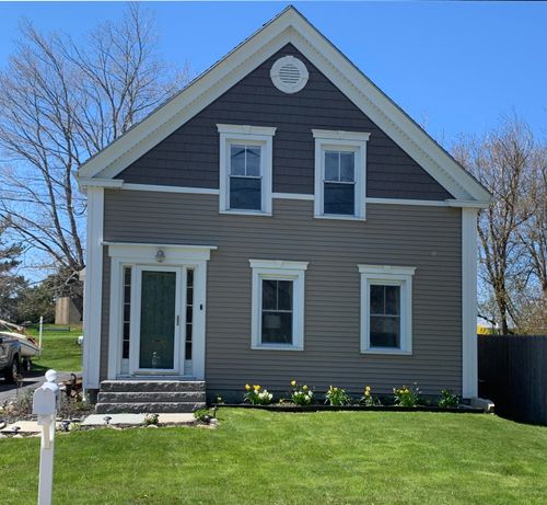 15 Wadsworth Street, Thomaston, ME, 04861 | Card Image