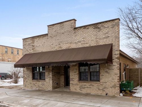 311 E Main Street, Chilton, WI, 53014 | Card Image