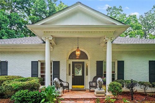 4575 Tall Pines Dr Nw, Atlanta, GA, 30327-3324 | Card Image