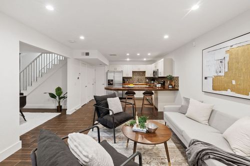 apt-14-1101 Shoal Creek Blvd, Austin, TX, 78701-2032 | Card Image