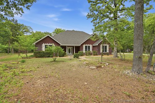 601 Thousand Oaks, Cartwright, OK, 74731-2924 | Card Image