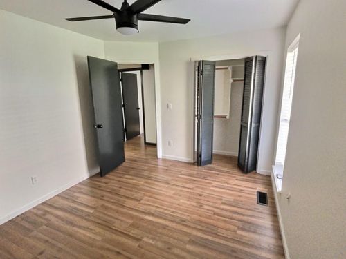 316 Town Park Road, Norman, OK, 73072 | Card Image