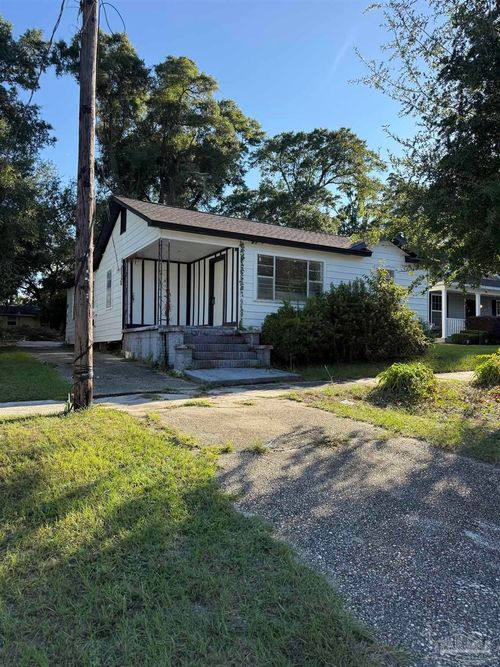 1111 W Lloyd St, Pensacola, FL, 32501-2458 | Card Image