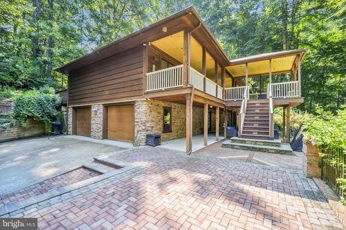 8535 Acoustic Ln, PORT TOBACCO, MD, 20677-2076 | Card Image