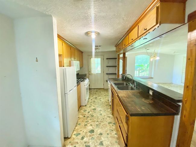 1510 Hughes Rd, House other with 2 bedrooms, 2 bathrooms and 2 parking in Lufkin TX | Image 13