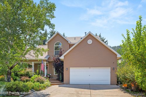 1026 Park West Drive, Glenwood Springs, CO, 81601 | Card Image