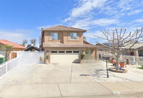 180 Cheney Ln, Coalinga, CA, 93210-2558 | Card Image