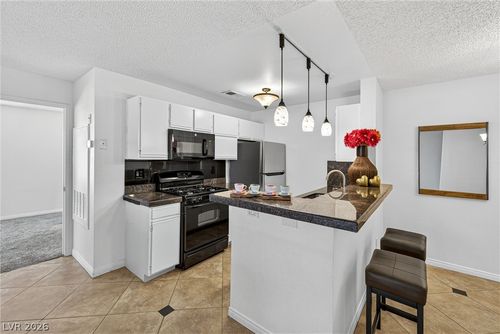 1077-2200 S Fort Apache Rd, Las Vegas, NV, 89117-5705 | Card Image