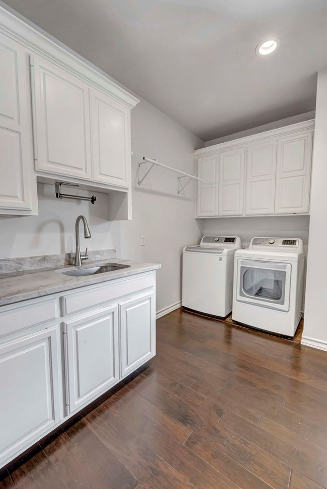 4100 Edgebrook Dr, House other with 3 bedrooms, 3 bathrooms and 3 parking in Midland TX | Image 30