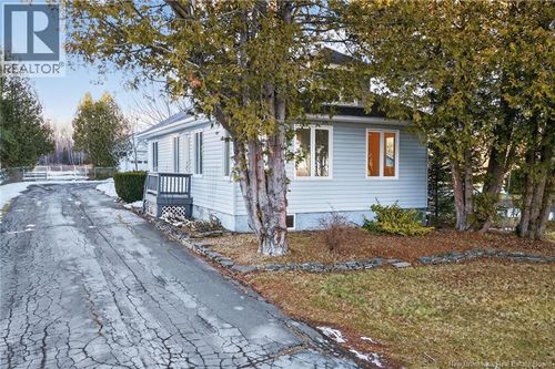 55 Rte 133, Shediac Cape, NB, E4P3C8 | Card Image