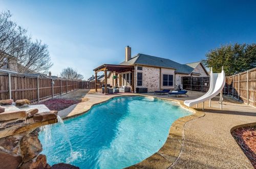 2480 Deerwood Dr, Little Elm, TX, 75068-6635 | Card Image