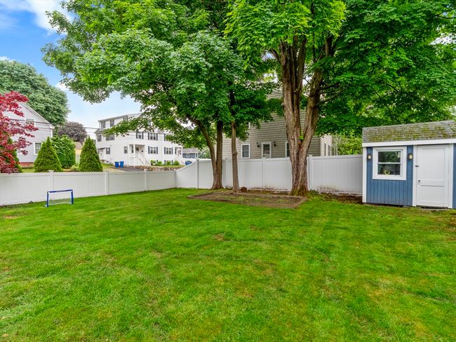 APT-3 - 6 Nelly St, Condo with 2 bedrooms, 1 bathrooms and 2 parking in Wakefield MA | Image 27
