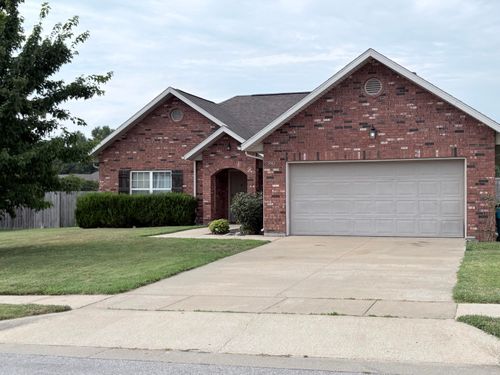 3843 W Cloverleaf Ter, Battlefield, MO, 65619-9010 | Card Image