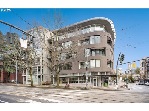 203-1234 Sw 18th Ave, Portland, OR, 97205-1752 | Card Image
