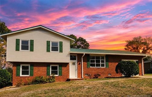 5834 Mcdougal Dr, Fayetteville, NC, 28304-2993 | Card Image