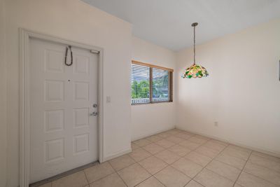 B-215 - 7623 Southampton, Condo with 2 bedrooms, 2 bathrooms and null parking in Tamarac FL | Image 3