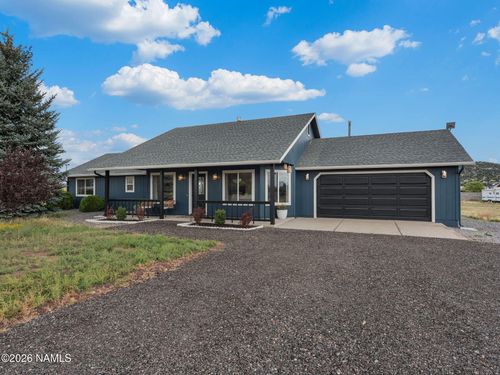 8115 Fawn Run Rd, Flagstaff, AZ, 86004-6409 | Card Image